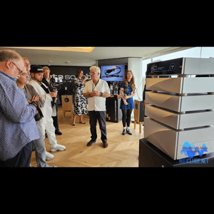 Thumbnail of the video review https://www.youtube.com/watch?v=Nyu076vy6Yc