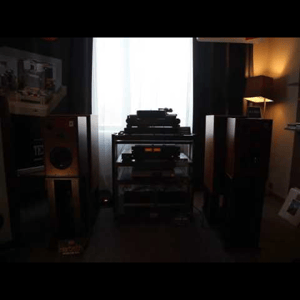 Thumbnail of the video review https://www.youtube.com/watch?v=Mw-wsjIi1M0