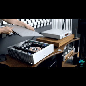 Thumbnail of the video review https://www.youtube.com/watch?v=W94mpTZhAA0