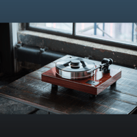 Pro-ject Audio Systems - USA Xtension 10 Evolution variant 2