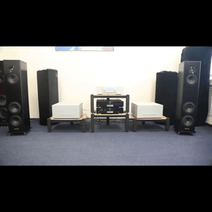 Thumbnail of the video review https://www.youtube.com/watch?v=XK1bhBZqPHg