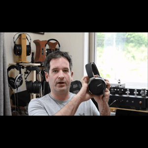 Thumbnail of the video review https://www.youtube.com/watch?v=nYiOLEw1ocw