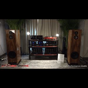 Thumbnail of the video review https://www.youtube.com/watch?v=_j2B8w43X3g