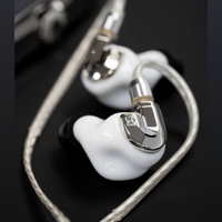 Campfire Audio Bonneville - Multiverse III Achromatic Series variant 3