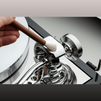 Pro-ject Audio Systems - USA Broom it variant 2