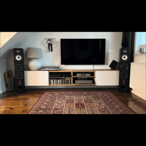 Thumbnail of the video review https://www.youtube.com/watch?v=BKaXrqs3o74