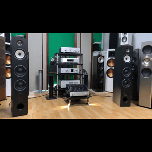 Thumbnail of the video review https://www.youtube.com/watch?v=dsnn-8_Ef64