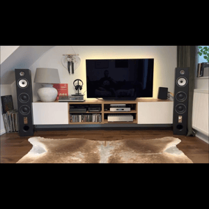 Thumbnail of the video review https://www.youtube.com/watch?v=ZQF3bdqooZE