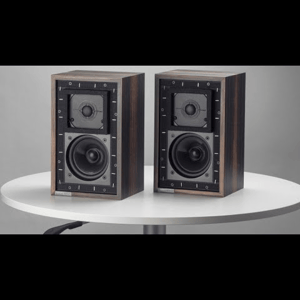 Thumbnail of the video review https://www.youtube.com/watch?v=f9OeDVYHa5U