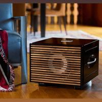 REL Acoustics S/550 variant 3