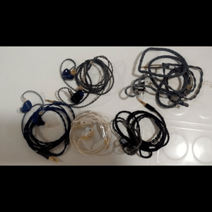 Thumbnail of the video review https://www.youtube.com/watch?v=NJoQkebuGIE