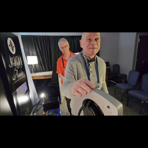 Thumbnail of the video review https://www.youtube.com/watch?v=v5vk8N-Mm-8