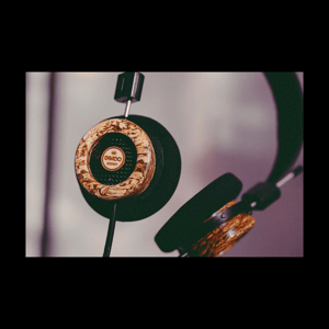 Thumbnail of the video review https://www.youtube.com/watch?v=zgWx32OBxF8