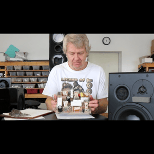 Thumbnail of the video review https://www.youtube.com/watch?v=0fgJSyxlnXs